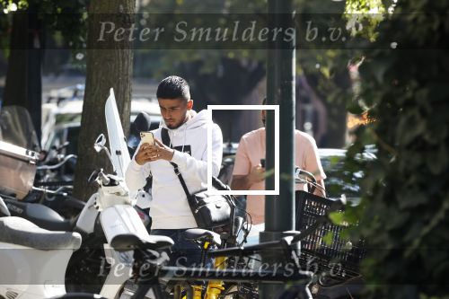 Amsterdam 22 september 2020
Naci Unuvar en zijn manager Mo Salem op de cornelis schuytstraat