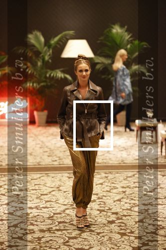Amsterdam 11 september 2020
Modeshow (coronaproof) van Sheila de Vries in het Hilton Hotel. De dochter van Irene Moors , Rosalie Kroon