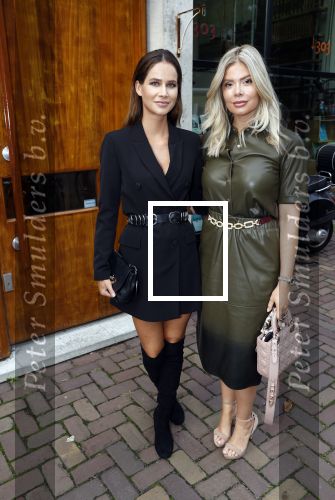 Amsterdam 29 september 2020
Presetatie Amsterdam XXXL magazine met Kim Feenstra op de cover.
Stephanie Tency en Suus de Brock