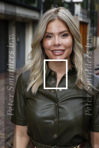 Amsterdam 29 september 2020
Presetatie Amsterdam XXXL magazine met Kim Feenstra op de cover.
Stephanie Tency