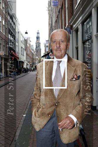 Amsterdam 27 september 2020
Expositie Davide Heijmans . De expositie heet 24/24 San remo en  hangt bij restaurant La Trattoria Di Donna Sofia in de Jordaan. Theo Hiddema