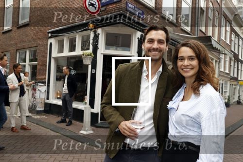 Amsterdam 27 september 2020
Expositie Davide Heijmans . De expositie heet 24/24 San remo en  hangt bij restaurant La Trattoria Di Donna Sofia in de Jordaan. Davide met partner Thierry Baudet