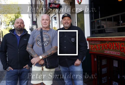 Amsterdam 18 september 2020
Rachel Hazes laat een tatoo zetten bij Hankypanky tatooshop op de wallen. Het woord mama wordt getatoeerd met daarin as van haar moeder. familie Willem v Boxtel.