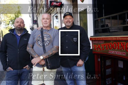 Amsterdam 18 september 2020
Rachel Hazes laat een tatoo zetten bij Hankypanky tatooshop op de wallen. Het woord mama wordt getatoeerd met daarin as van haar moeder. familie Willem v Boxtel.