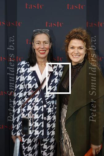 Amsterdam 9 oktober 2021
Premiere Taste in Amsterdam West. Adelheid Roossen kwam met een vriendin