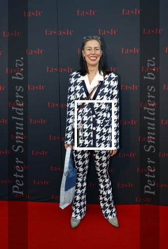 Amsterdam 9 oktober 2021
Premiere Taste in Amsterdam West. Adelheid Roossen kwam met een vriendin