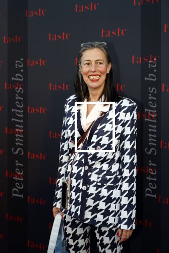 Amsterdam 9 oktober 2021
Premiere Taste in Amsterdam West. Adelheid Roossen kwam met een vriendin