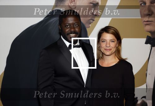 Amsterdam 28 september 2021
Premiere James Bond in Tuschinski. Andre Dongelmans met een kennis