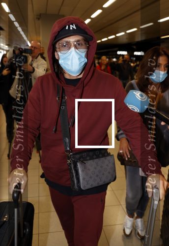 Amsterdam 17 oktober 2021
Andre Hazes en zijn moeder rachel Hazes rriveren op schiphol nadat Andre 4 weken in Spanje is geweest.