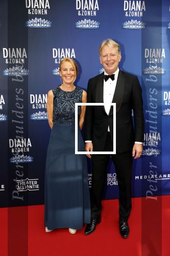 Amsterdam 12 september 2021
Premiere Diana en zonen in het deLaMar theater. Andreas Fleischmann met een collega