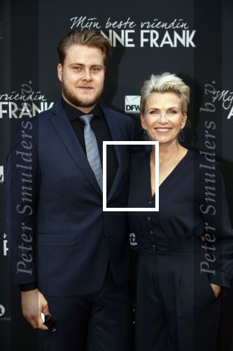 Amsterdam 6 september 2021
Premiere Mijn beste vriendin Anne Frank in Tuschinski.
Anita Witzier kwam met haar zoon