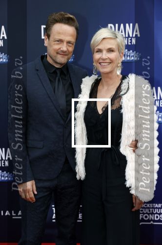 Amsterdam 12 september 2021
Premiere Diana en zonen in het deLaMar theater.
Anita Wiytzier kwam met haar man