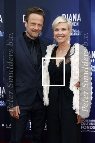 Amsterdam 12 september 2021
Premiere Diana en zonen in het deLaMar theater.
Anita Wiytzier kwam met haar man