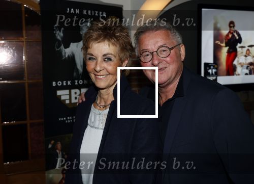 Volendam 12 oktober 2021
Boekpresentatie Jan Keizer bij Hotel Spaander in Volendam . Alle oude bendleden van BZN zijn aanwezig zoals Annie Schilder Carola Smit Jan Tuijp Jack Veerman Thomas Tol Dick Plat