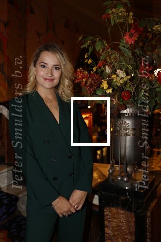 Amsterdam 6 oktober 2021
Premiere altijd al Loiza  van Loiza Lamers in tuschinski.
Barbara Sloesen