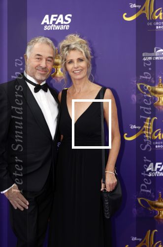 Scheveningen 26 september 2021
Premiere Aladdin in het circustheater.
Bart Bosch met vrouw