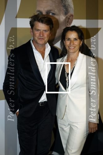Amsterdam 28 september 2021
Premiere James Bond in Tuschinski. Beau v erven Dorens met zijn vrouw Selly