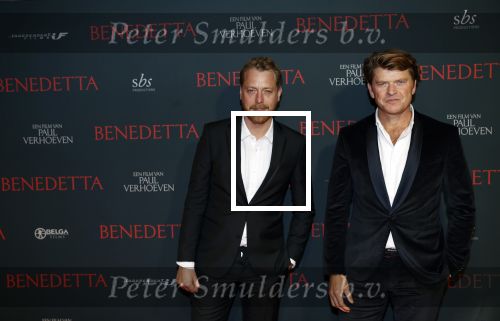 Amsterdam 12 oktober 2021
Premiere Benedetta  in Tuschinski. paul Verhoeven is de regisseur. Beau v Erven Dorens met Mark v Eeuwen