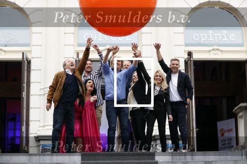 Amsterdam 2 september 2021
Aftrap van Stoptober bij Vondel CS.
Aanwezig Patricia PaaY Hans Klok Bill v Dijk  Louisa en Rowan en Patrick Martens .