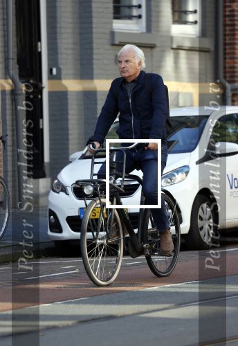 Amsterdam 4 oktober 2021
Bob Sikkes op zijn fiets in Amsterdam zuid.