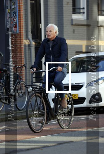 Amsterdam 4 oktober 2021
Bob Sikkes op zijn fiets in Amsterdam zuid.