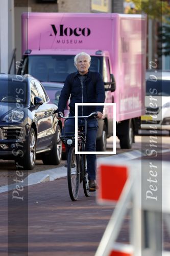Amsterdam 4 oktober 2021
Bob Sikkes op zijn fiets in Amsterdam zuid.