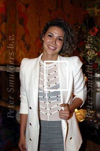Amsterdam 6 oktober 2021
Premiere altijd al Loiza  van Loiza Lamers in tuschinski.
Chatilla v Grinsven
