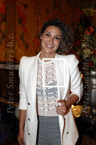 Amsterdam 6 oktober 2021
Premiere altijd al Loiza  van Loiza Lamers in tuschinski.
Chatilla v Grinsven