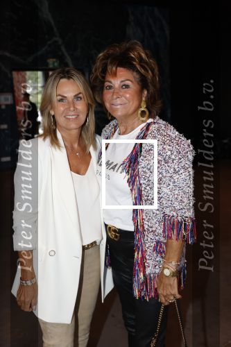 Vinkeveen 2 september 2021
Lunch van talkies bij the Harbour Club in Vinkeveen. Christine Kronenburg met Heleen Yip