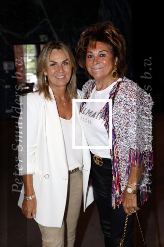 Vinkeveen 2 september 2021
Lunch van talkies bij the Harbour Club in Vinkeveen. Christine Kronenburg met Heleen Yip