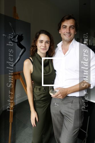 Amsterdam 26 september 2021
Opening expositie Davide Heijmans . Ook verloofde Thierry Baudet is natuurlijk aanwezig.