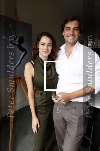 Amsterdam 26 september 2021
Opening expositie Davide Heijmans . Ook verloofde Thierry Baudet is natuurlijk aanwezig.
