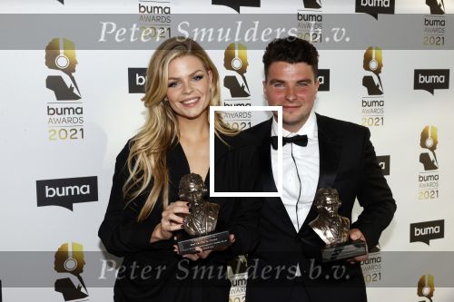 Amsterdam 20 september 2021
Buma awards in Bimhuis in Amsterdam.
Davina Michelle met haar vriend Sebastiaan Brouwer