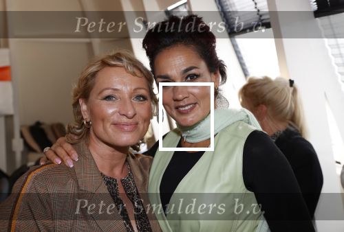Amsterdam 11 oktober 2021
Presentatie fit platform van Antje Monteiro fit at home health & lifestyle. Desray en Chimene v Oosterhout