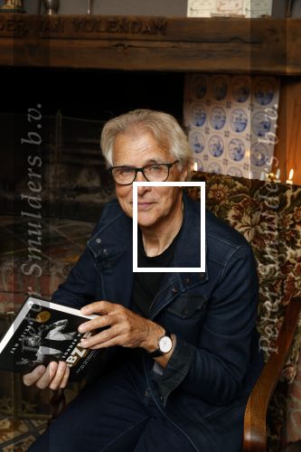 Volendam 12 oktober 2021
Boekpresentatie Jan Keizer bij Hotel Spaander in Volendam . Alle oude bendleden van BZN zijn aanwezig zoals Annie Schilder Carola Smit Jan Tuijp Jack Veerman Thomas Tol Dick Plat