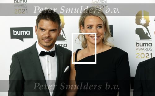 Amsterdam 20 september 2021
Buma awards in Bimhuis in Amsterdam.
Dionne Stax kwam met haar vriend Steven Jansen van Lucasandsteve mee. Lucas de Wert  was met zijn vrouw Evelien .