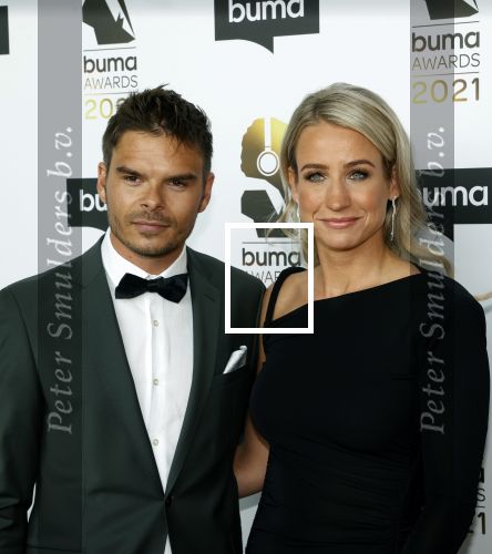 Amsterdam 20 september 2021
Buma awards in Bimhuis in Amsterdam.
Dionne Stax kwam met haar vriend Steven Jansen van Lucasandsteve mee. Lucas de Wert  was met zijn vrouw Evelien .