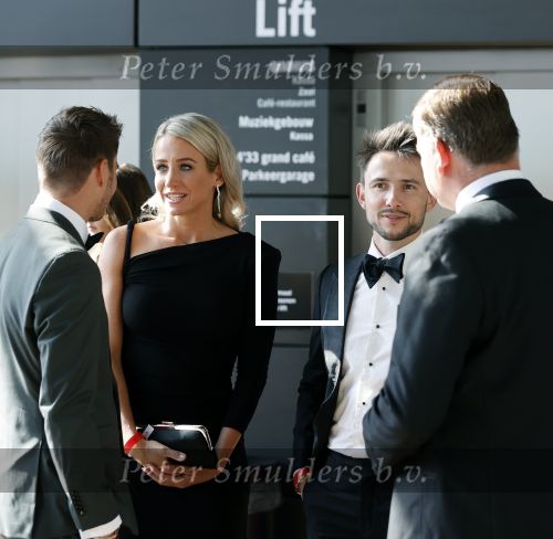 Amsterdam 20 september 2021
Buma awards in Bimhuis in Amsterdam.
Dionne Stax kwam met haar vriend Steven Jansen van Lucasandsteve mee. Lucas de Wert  was met zijn vrouw Evelien .