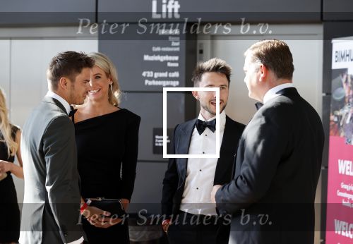 Amsterdam 20 september 2021
Buma awards in Bimhuis in Amsterdam.
Dionne Stax kwam met haar vriend Steven Jansen van Lucasandsteve mee. Lucas de Wert  was met zijn vrouw Evelien .