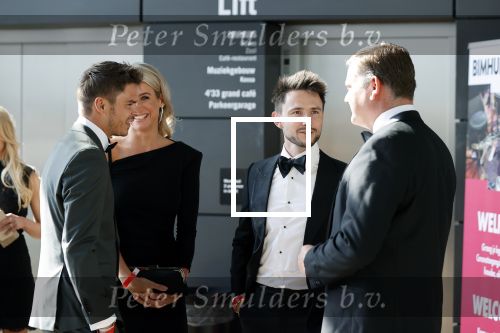 Amsterdam 20 september 2021
Buma awards in Bimhuis in Amsterdam.
Dionne Stax kwam met haar vriend Steven Jansen van Lucasandsteve mee. Lucas de Wert  was met zijn vrouw Evelien .