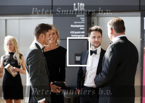 Amsterdam 20 september 2021
Buma awards in Bimhuis in Amsterdam.
Dionne Stax kwam met haar vriend Steven Jansen van Lucasandsteve mee. Lucas de Wert  was met zijn vrouw Evelien .