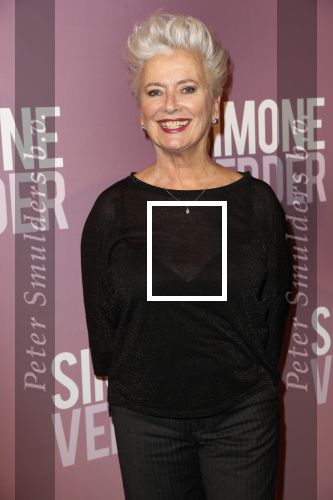 Amsterdam 11 oktober 2021
Premiere Simone Kleinsma in deLamar theater.
Doris Baaten met ...