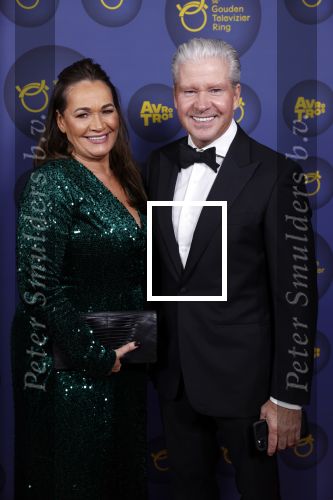 Amsterdam 14 oktober 2021
Televizierring gala in Carre Amsterdam. Dries Roelvink met zijn vrouw Honoria