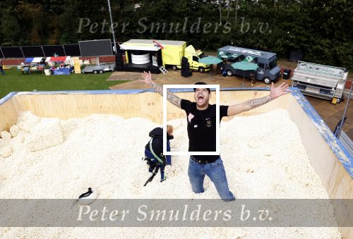 Oudewater 11 september 2021
Dutch Performante ( Chahid Charrak) maakt de grootste popcorn bak en komt in het Guissnessboek of records.