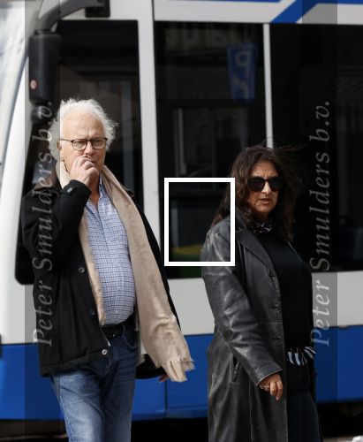 Amsterdam 28 september 2021
Eddy habbema met zijn vrouw op straat in Amsterdam zuid.