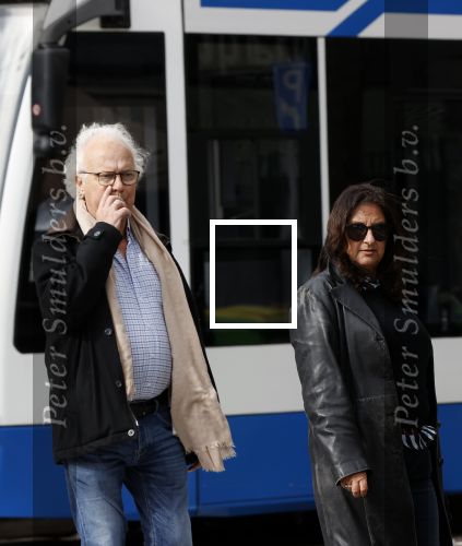 Amsterdam 28 september 2021
Eddy habbema met zijn vrouw op straat in Amsterdam zuid.