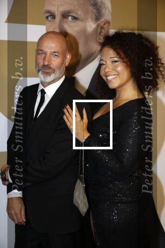 Amsterdam 28 september 2021
Premiere James Bond in Tuschinski. Eddy Zoey met vriendin