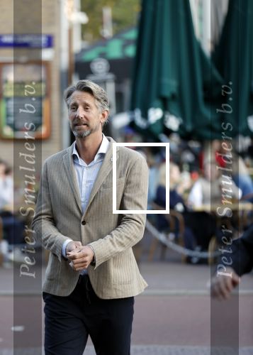 Amsterdam 16 september 2021
Feestje van Life after football in het holland casino.
Edwin v d Sar