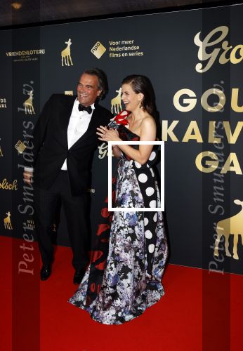Utrecht 1 oktober 2021
Uitreiking gouden kalveren in schouwburg Utrecht.
Elise Schaap kwam met haar man