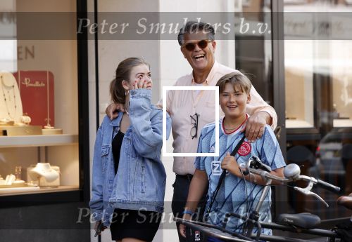 Amsterdam 18 september 2021
Emile Ratelband met zijn kinderen Emilio en Royce op de PC Hooftstraat
